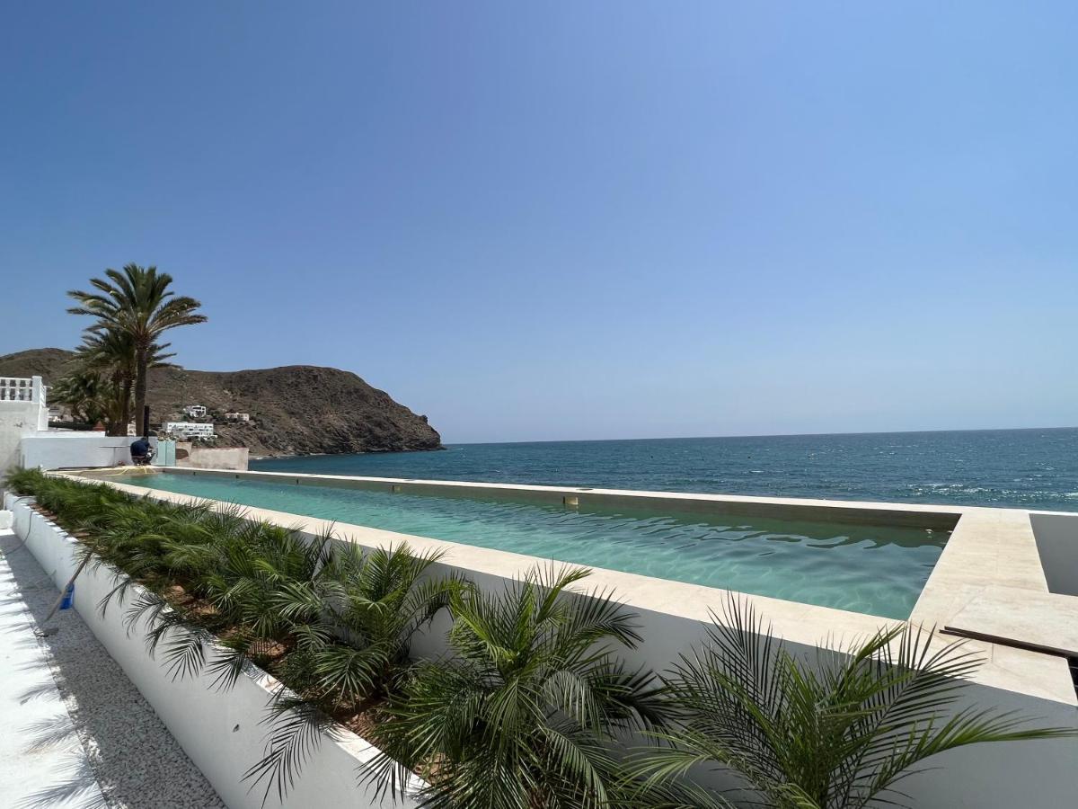 Ancon Suites Карбонерас Экстерьер фото