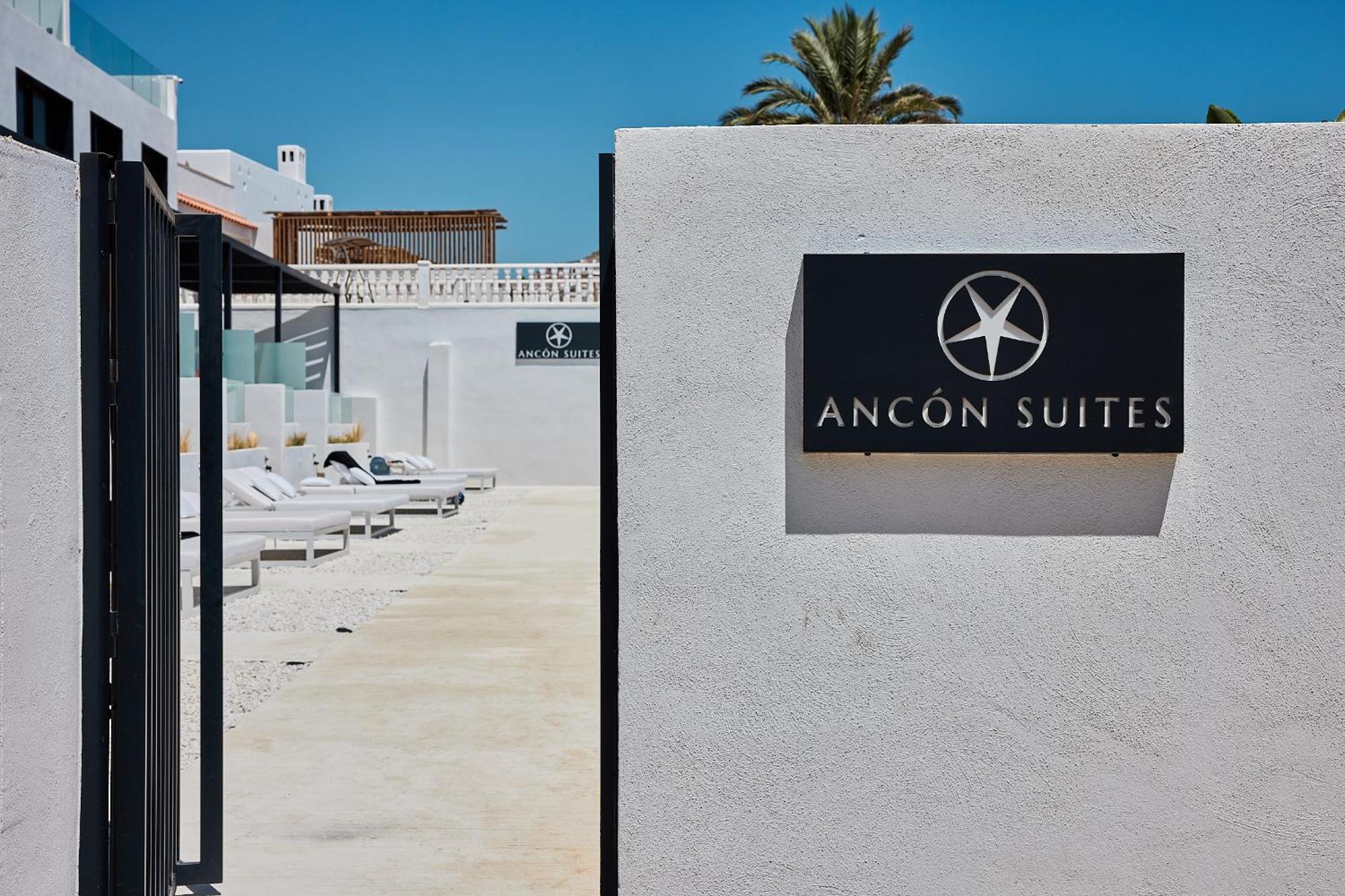 Ancon Suites Карбонерас Экстерьер фото