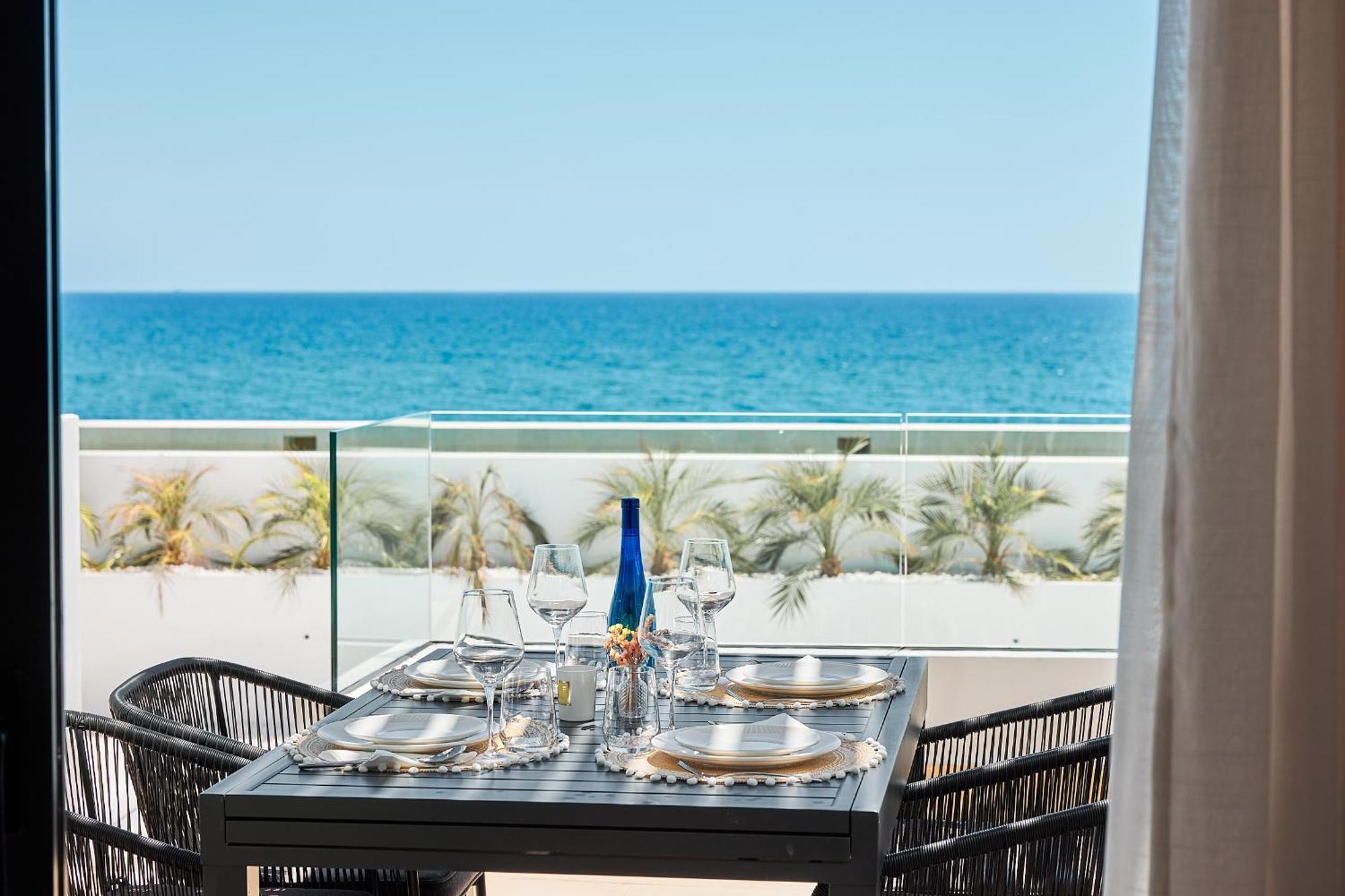 Ancon Suites Карбонерас Экстерьер фото
